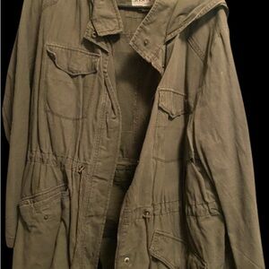 Woman’s Plus Anorak Jacket